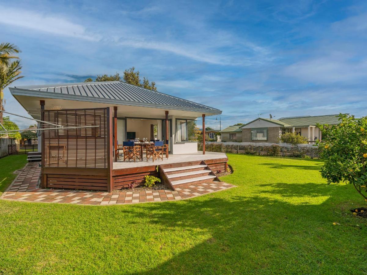 Sunlight Bach - Whitianga Holiday Home Екстер'єр фото